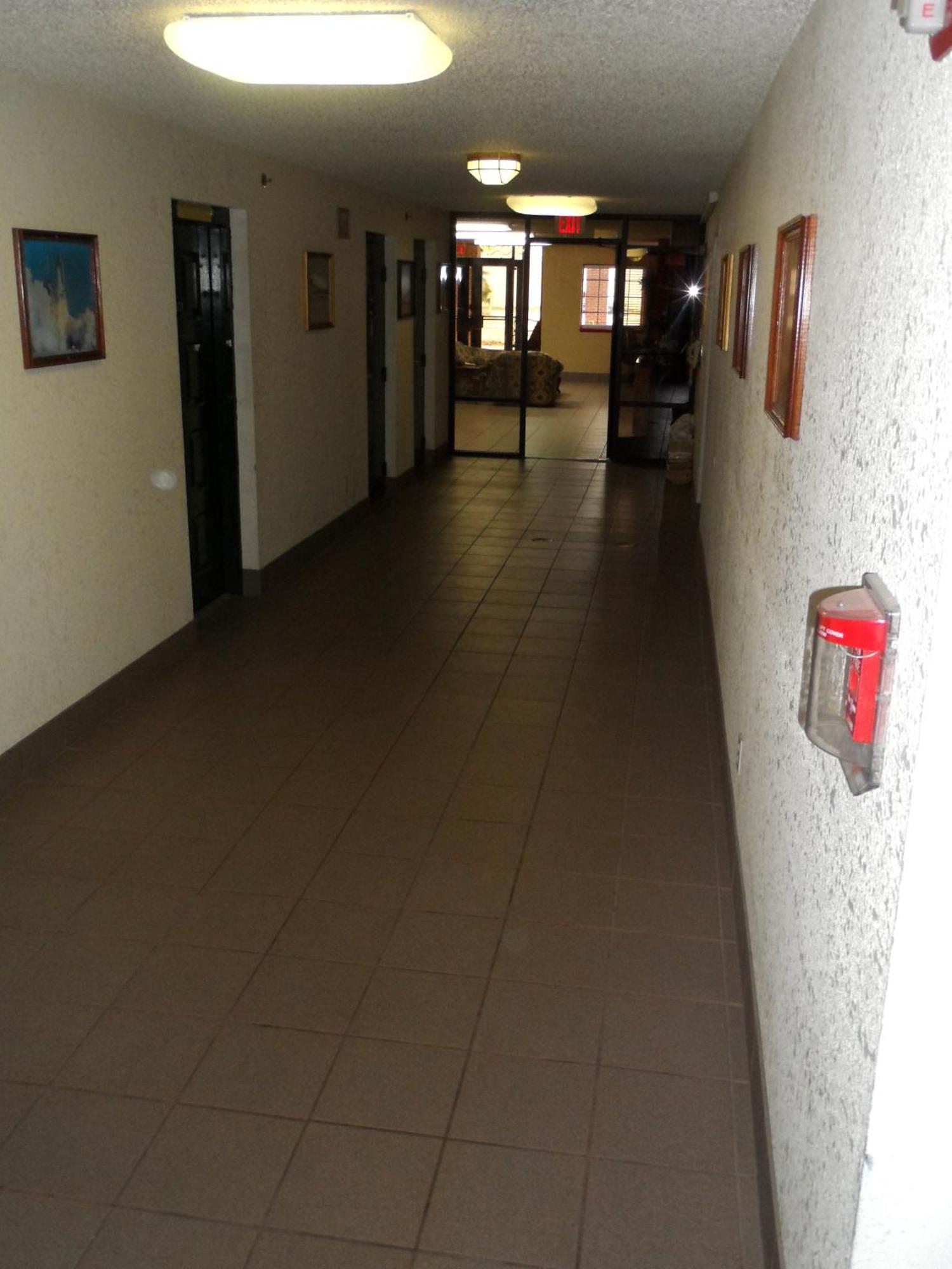 Budgetel Inn Houston/Nasa ウェブスター エクステリア 写真